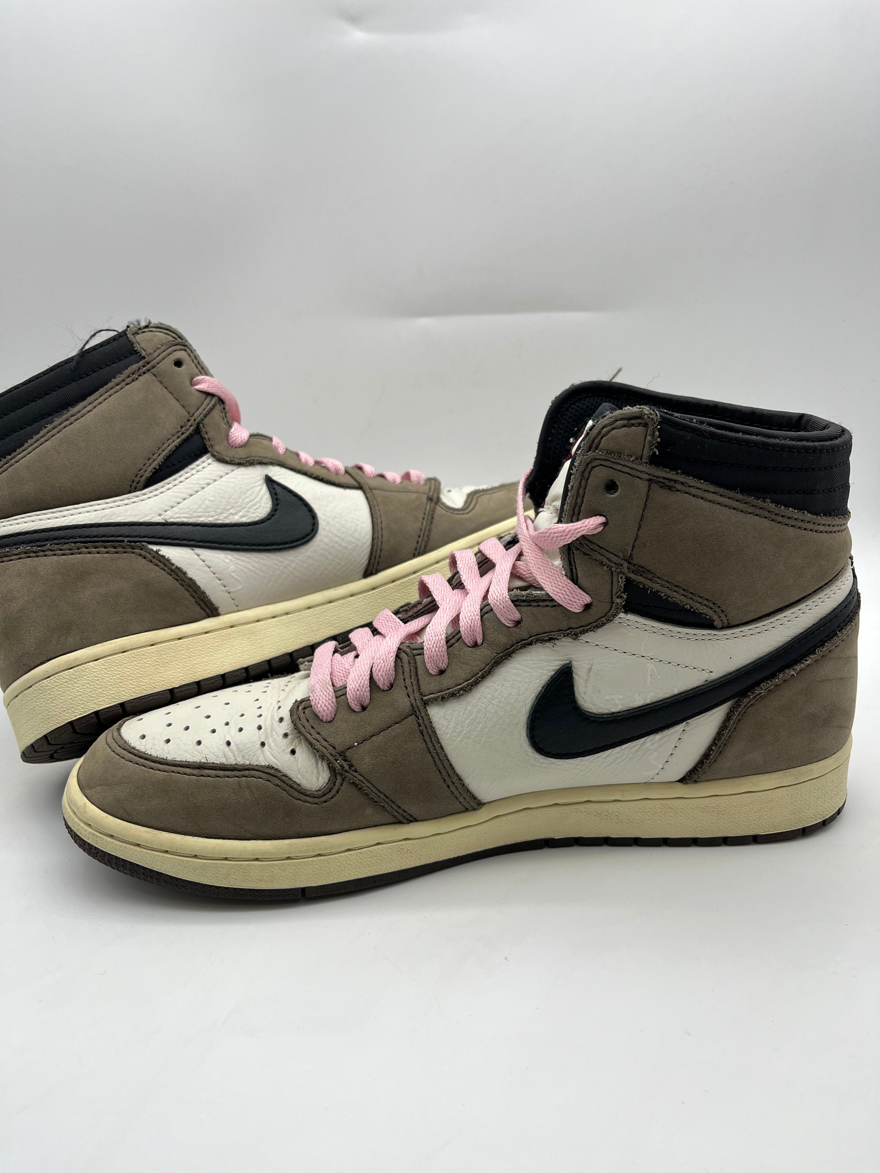 Használt - Nike Jordan 1 High x Travis Scott Mocha
