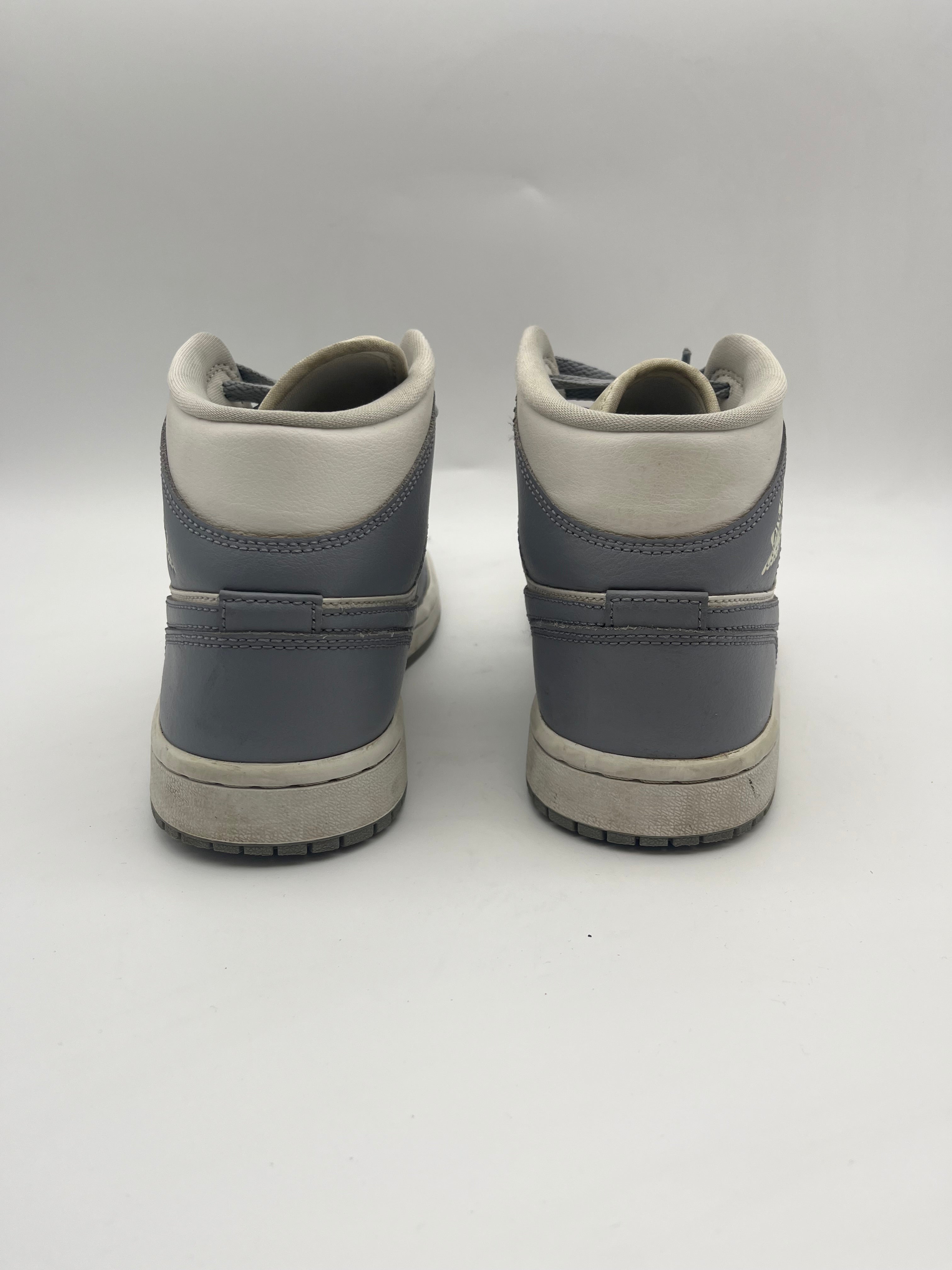 Használt - Jordan 1 Mid Stealth (38)