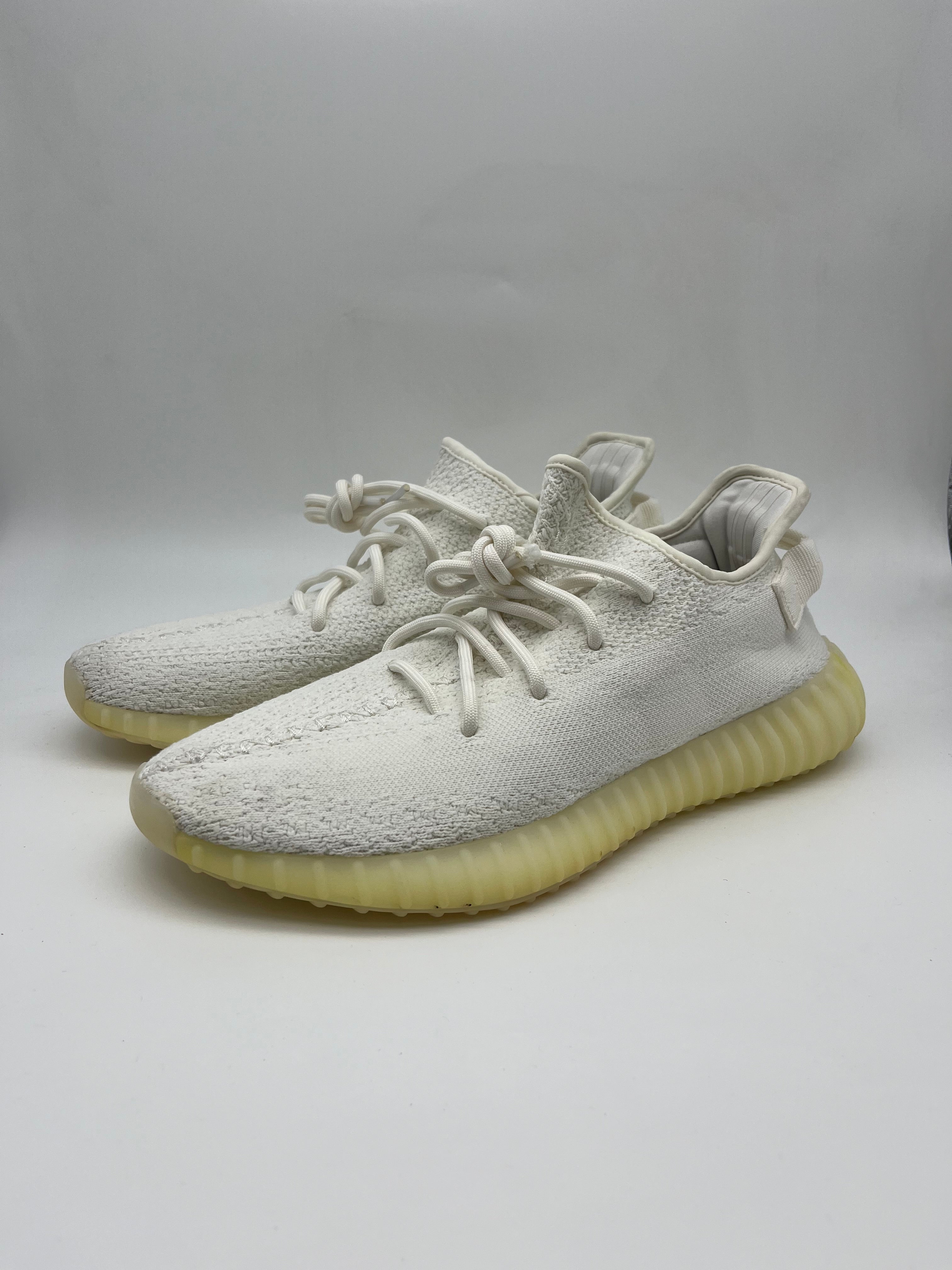 Használt - Yeezy 350 V2 Cream White (43 1/3)