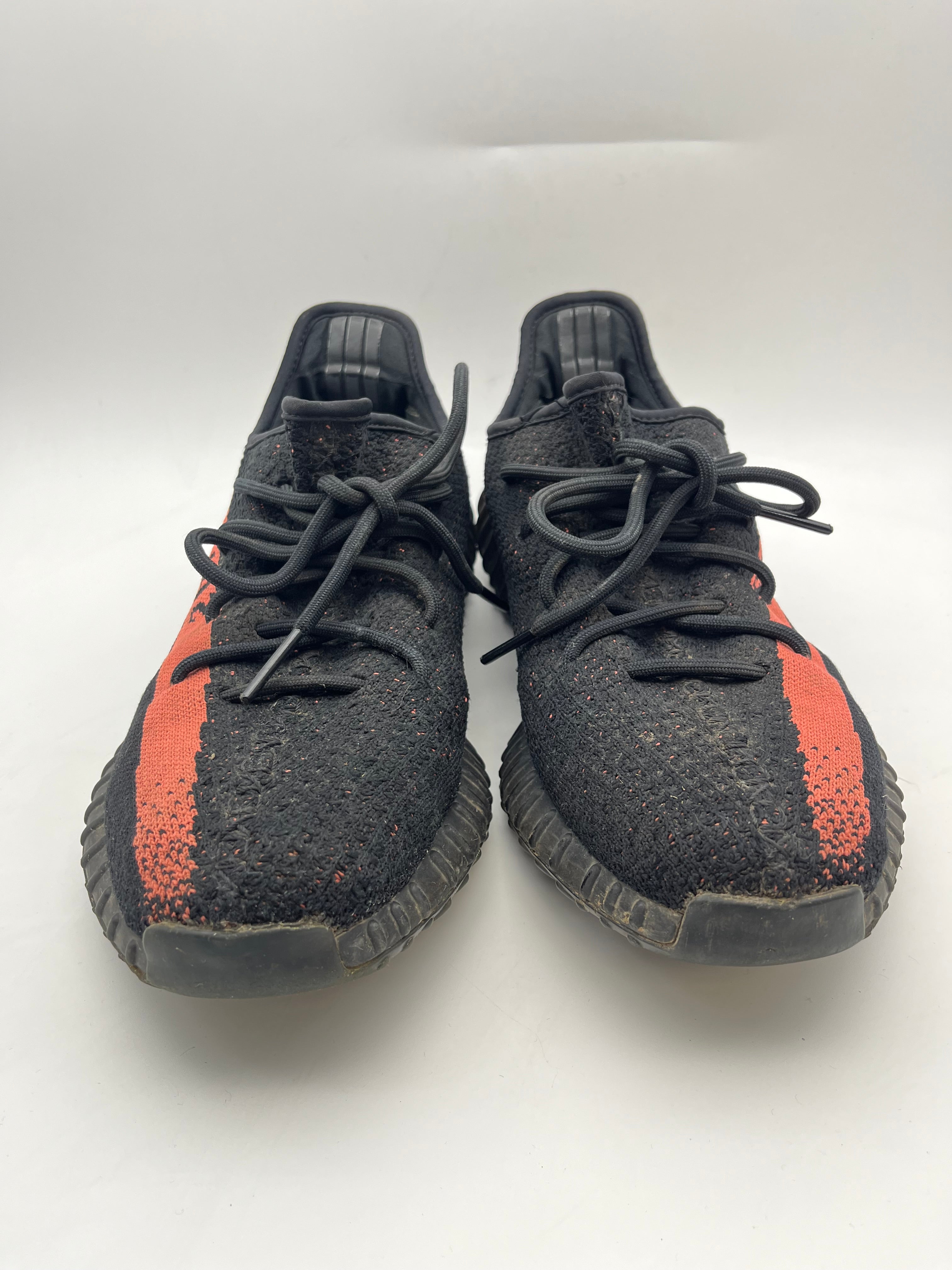 Használt - Yeezy 350 V2 Bred Stripe (44)