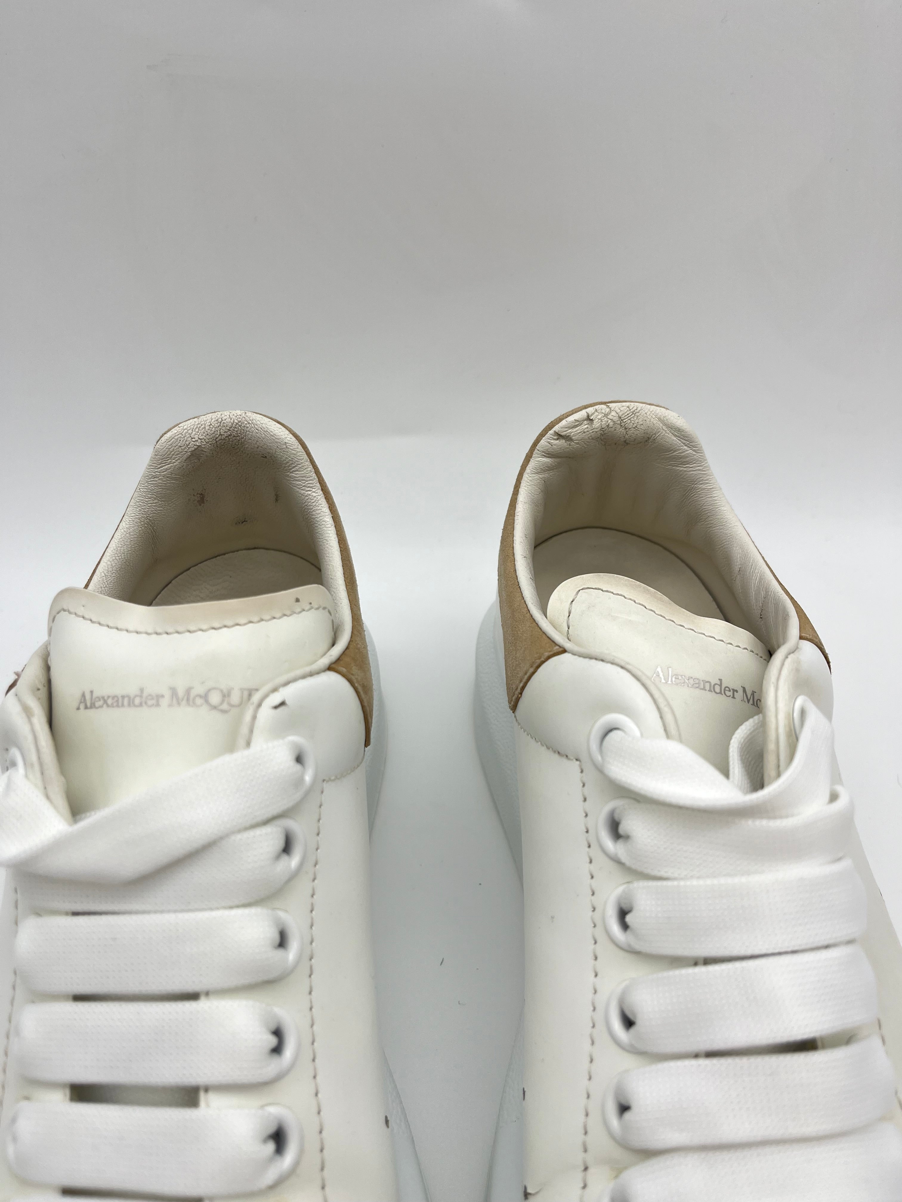 Használt - Alexander McQueen Nude (37)