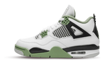 Air Jordan 4 Retro Seafoam cipő fehér bőr felsőrésszel és tengerzöld részletekkel.