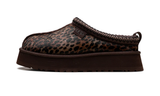 UGG Tazz Caspian Slipper Burnt Cedar platform papucs leopárdmintás borjúbőr szőrme felsőrésszel.