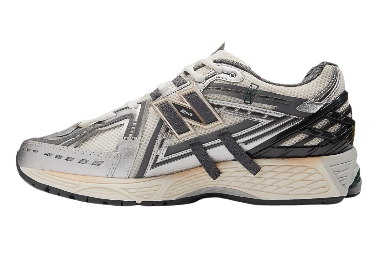 New Balance 1906A – Tech Explosion
