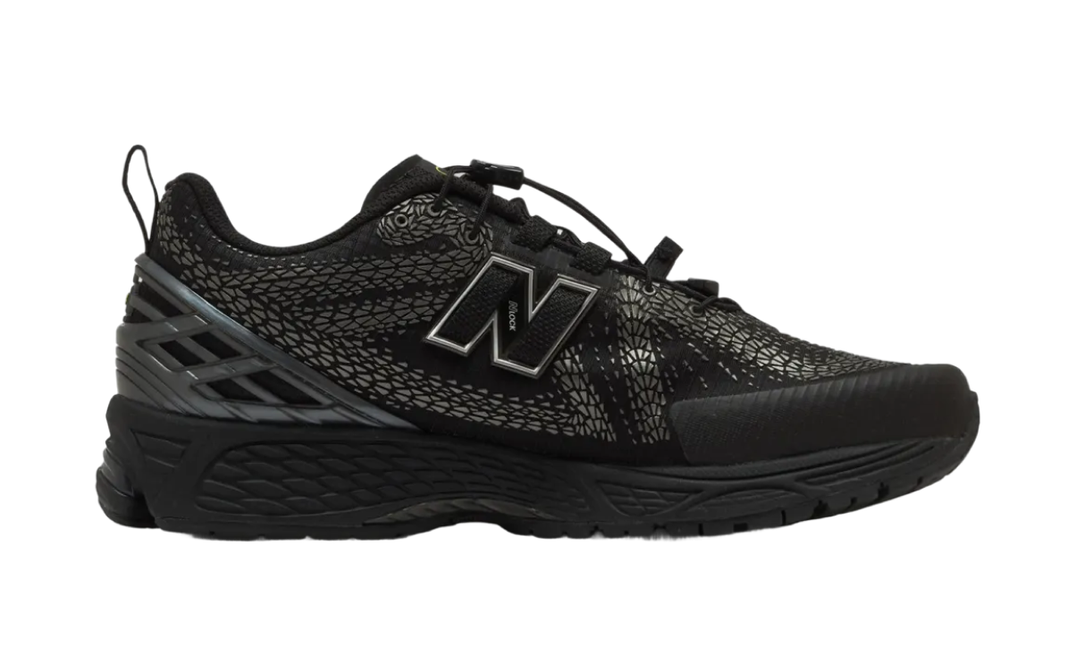 New Balance 1906F Black Alkine Green