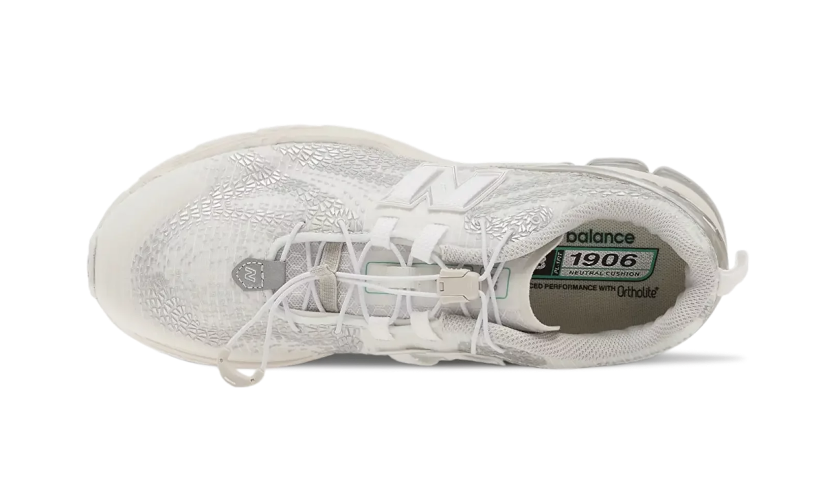 New Balance 1906 White Silver Metallic