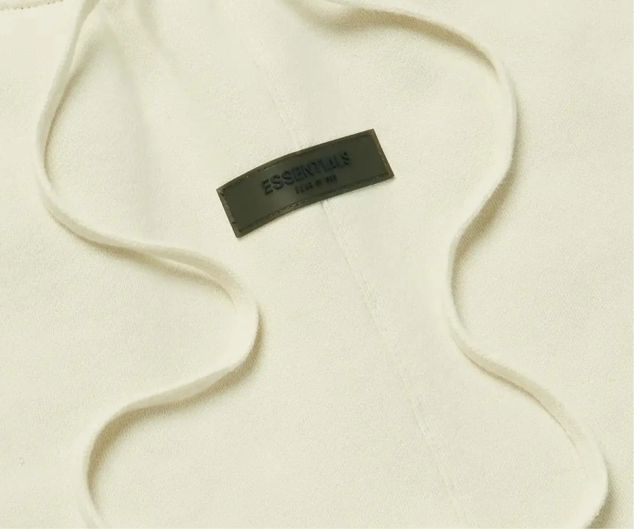 PF22 Shorts Egg Shell