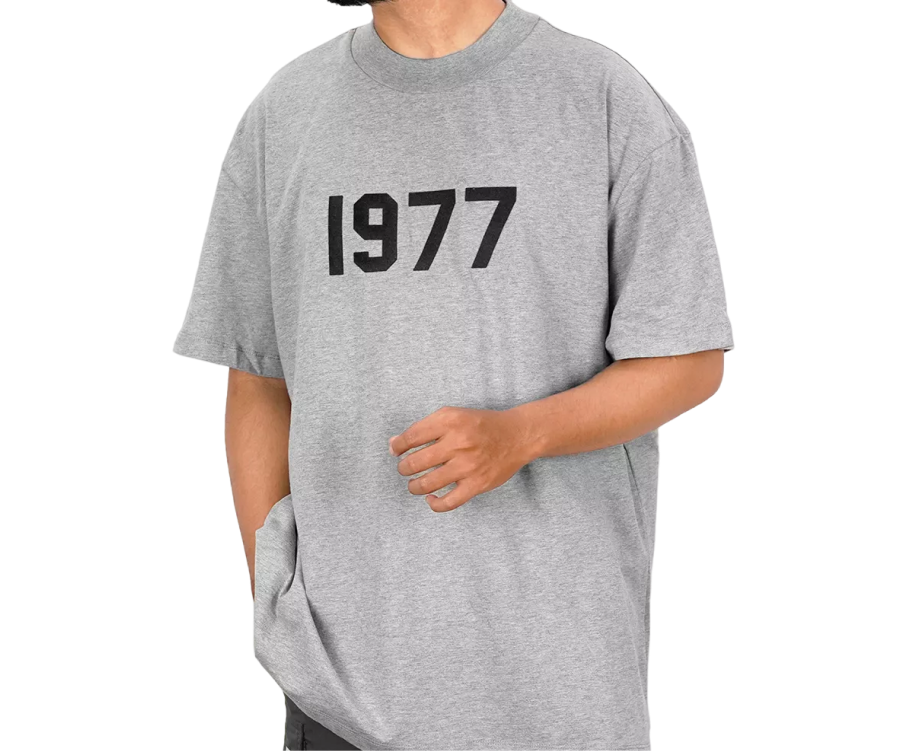 SS22 Tee Dark Oatmeal 1977