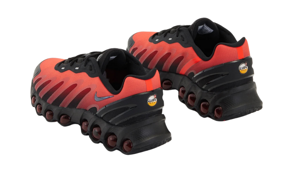 NIKE AIR MAX DN8 RED