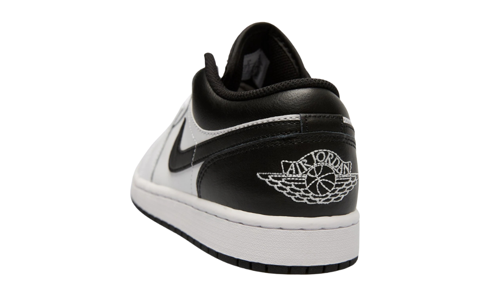 AIR JORDAN 1 LOW BLACK HEEL