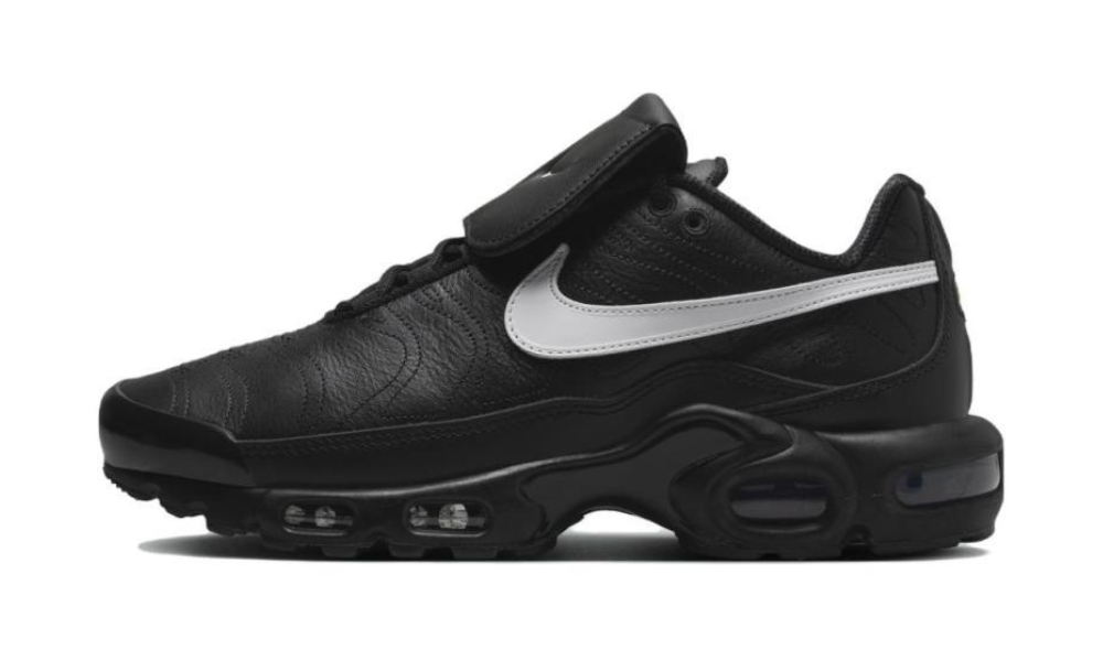 Nike Air Max Plus Tiempo Black White