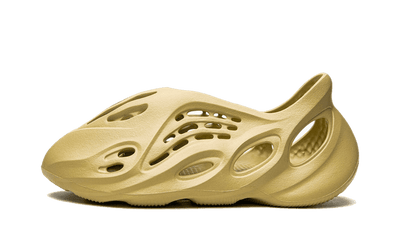 Yeezy Foam RNNR Sulfur