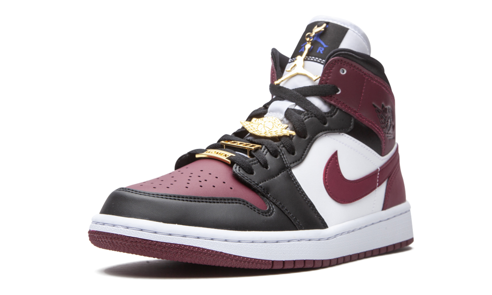 Air Jordan 1 Mid SE Black Dark Beetroot