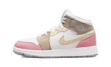 Air Jordan 1 Mid Pastel Grind cipő fehér, rózsaszín, sárga és arany vászonból.