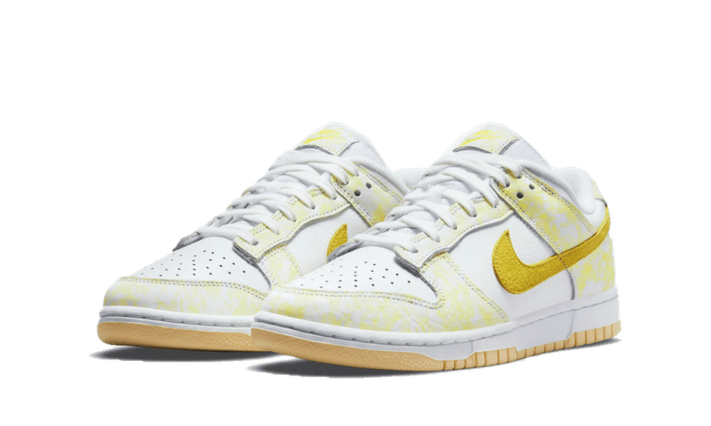 Nike Dunk Low Yellow Strike