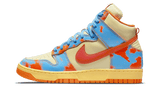 Nike Dunk High 1985 Orange Blue cipő krémszínű bőr felsőrésszel.