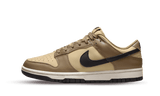 Nike Dunk Low Dark Driftwood női cipő barna és fekete színben.