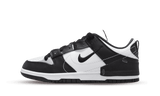 Nike Dunk Low Disrupt 2 Panda női cipő fekete és fehér színben.