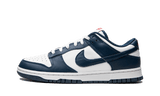 Nike Dunk Low Valerian Blue cipő fehér és kék színben.